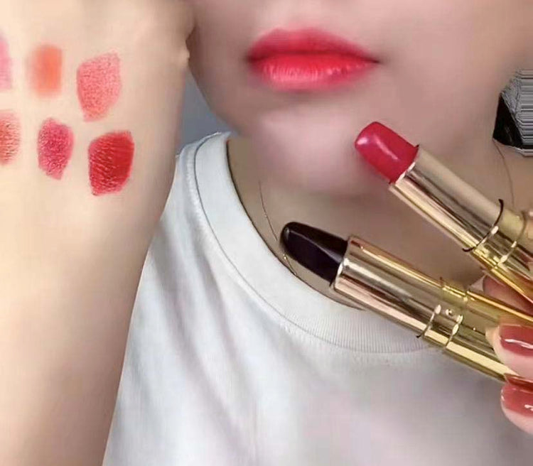 one lipstick with 6 colors |jiew82633