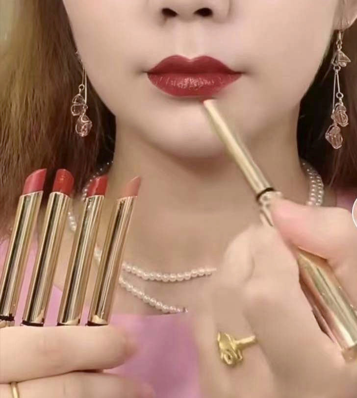 1,pen lipstick
