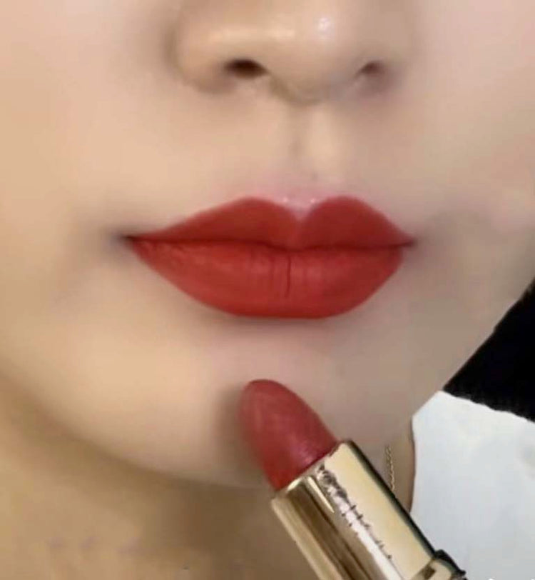 1 color ,lipstick