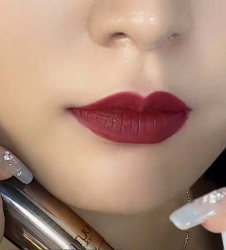 1 color ,lipstick