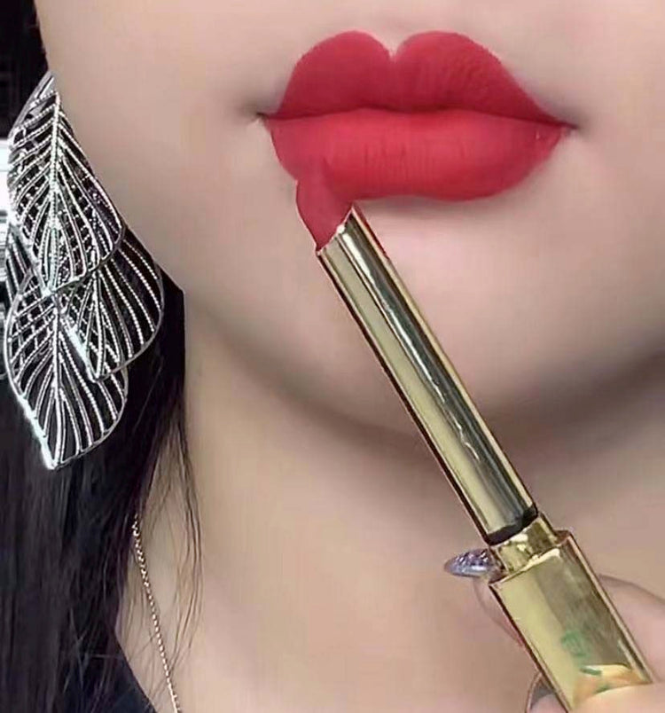 1,pen lipstick  |FloweryConcubine